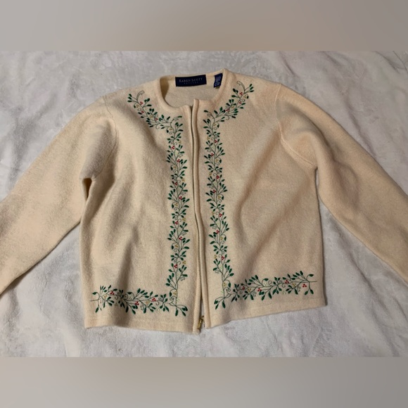 Vintage Handmade Karen Scott Embroidered 100% Wool Sweater Cottagecore - Picture 1 of 5